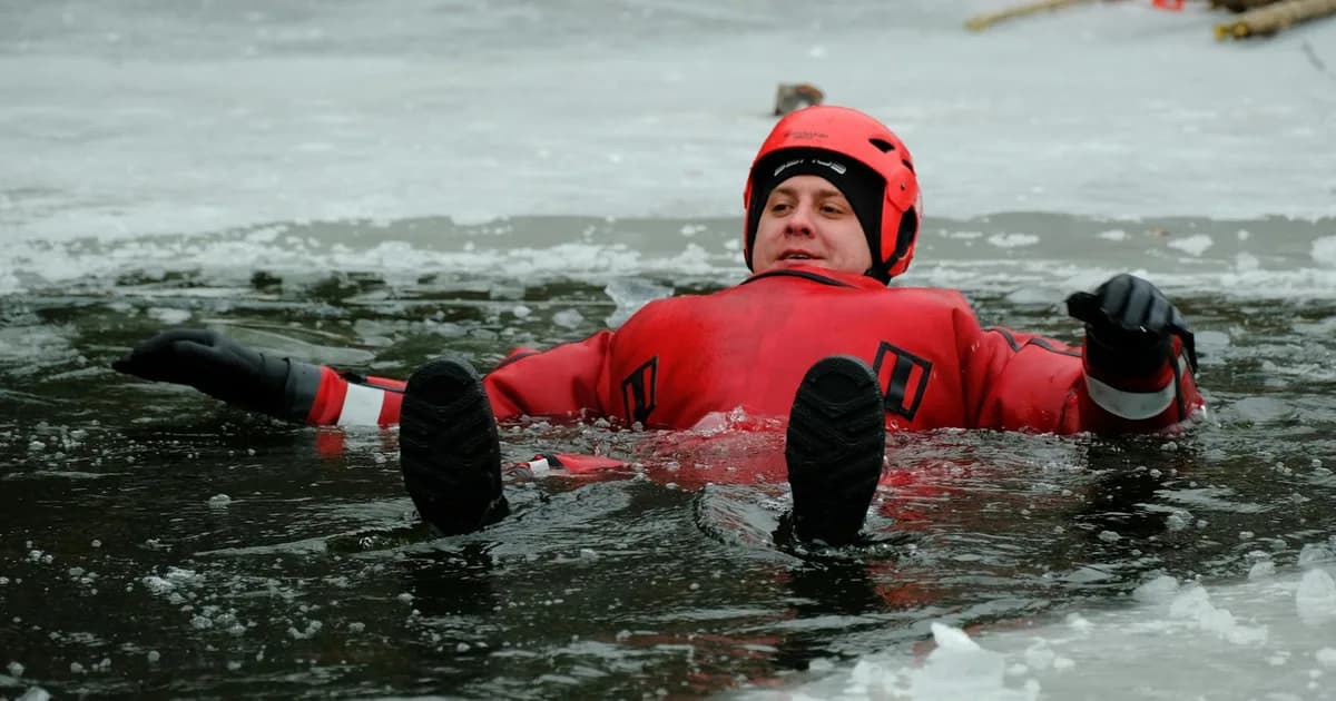 Cold Plunge Benefits: Why Anoka County Is Embracing Cold Therapy