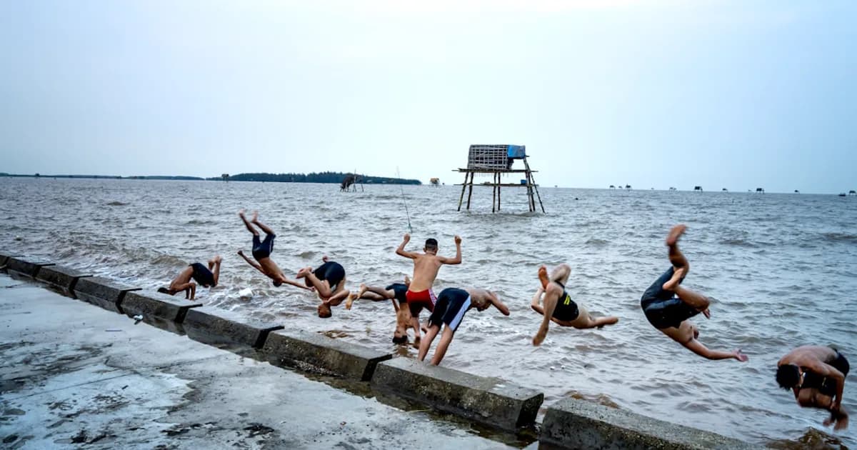 Cold Plunge for Tired Teachers: A Summer Reset in East Bethel